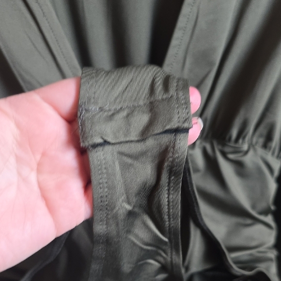 Bodysuit Deep V Long Sleeve Fitted Green Large - Picture 5 of 5